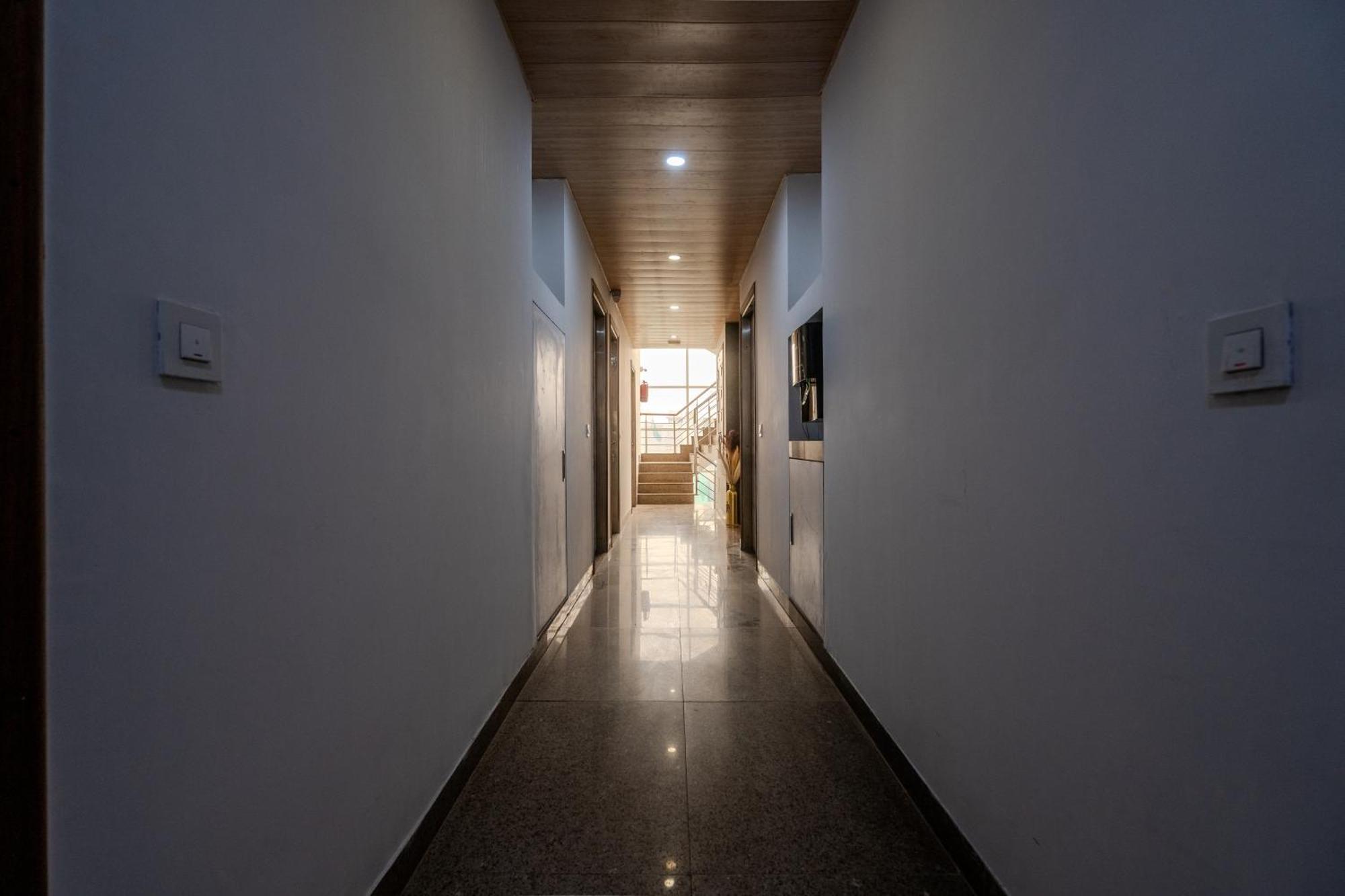 Stay Studio Hotel & Residences Gurgaon Eksteriør billede